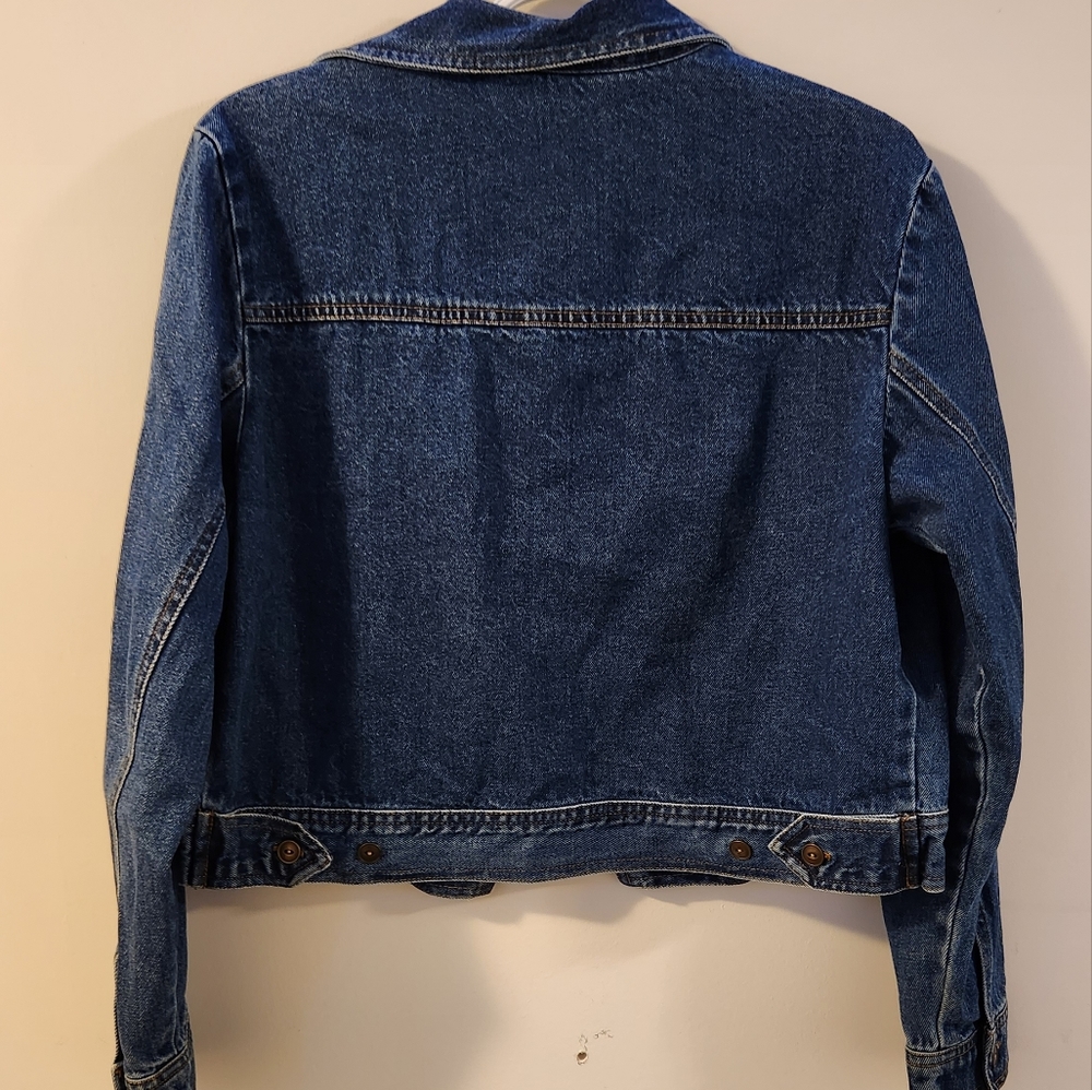 Cropped Jean Jacket - Picture 6 of 7